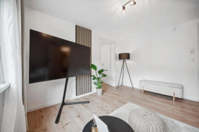 Malu Rooms - ruhige Lage, Erdgeschoss, SmartTV, Netflix, 24h Checkin,